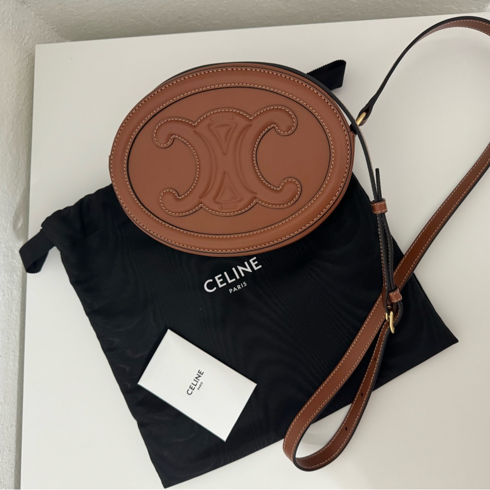 Celine OVAL BAG CUIR TRIOMPHE IN SMOOTH CALFSKIN TAN